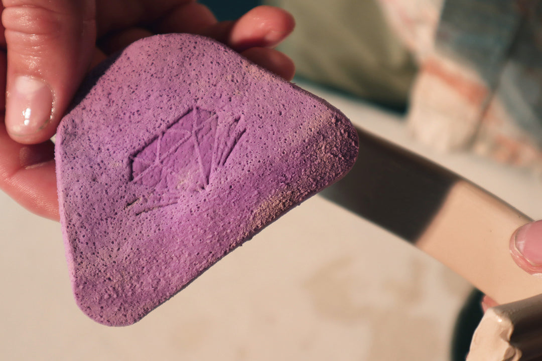 Purple medium finish sponge