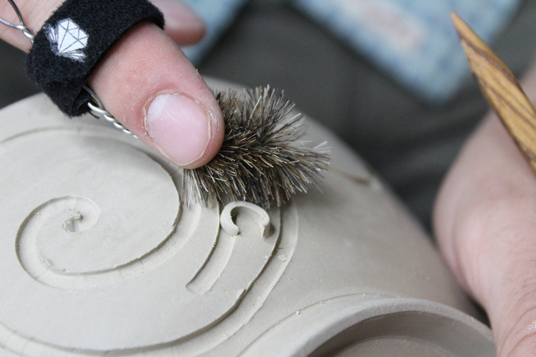 Pottery Finger Brush