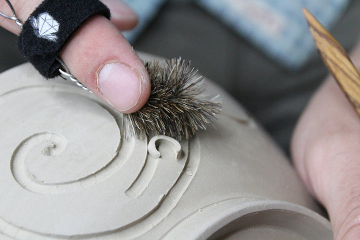 Pottery Finger Brush