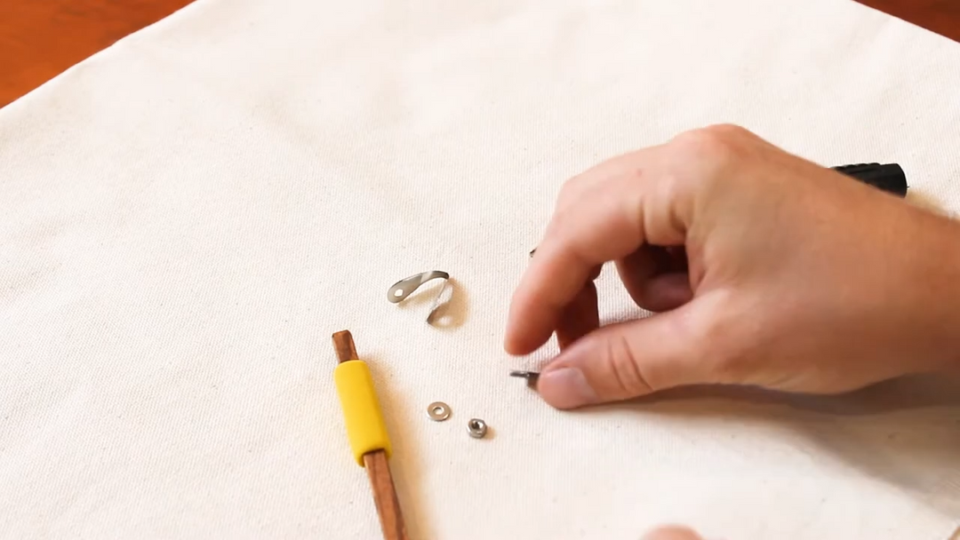 How to Replace the Blade on Your P Series Pottery Carving Tool